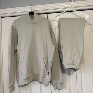 Comfrt Hoodie and Sweatpant Set